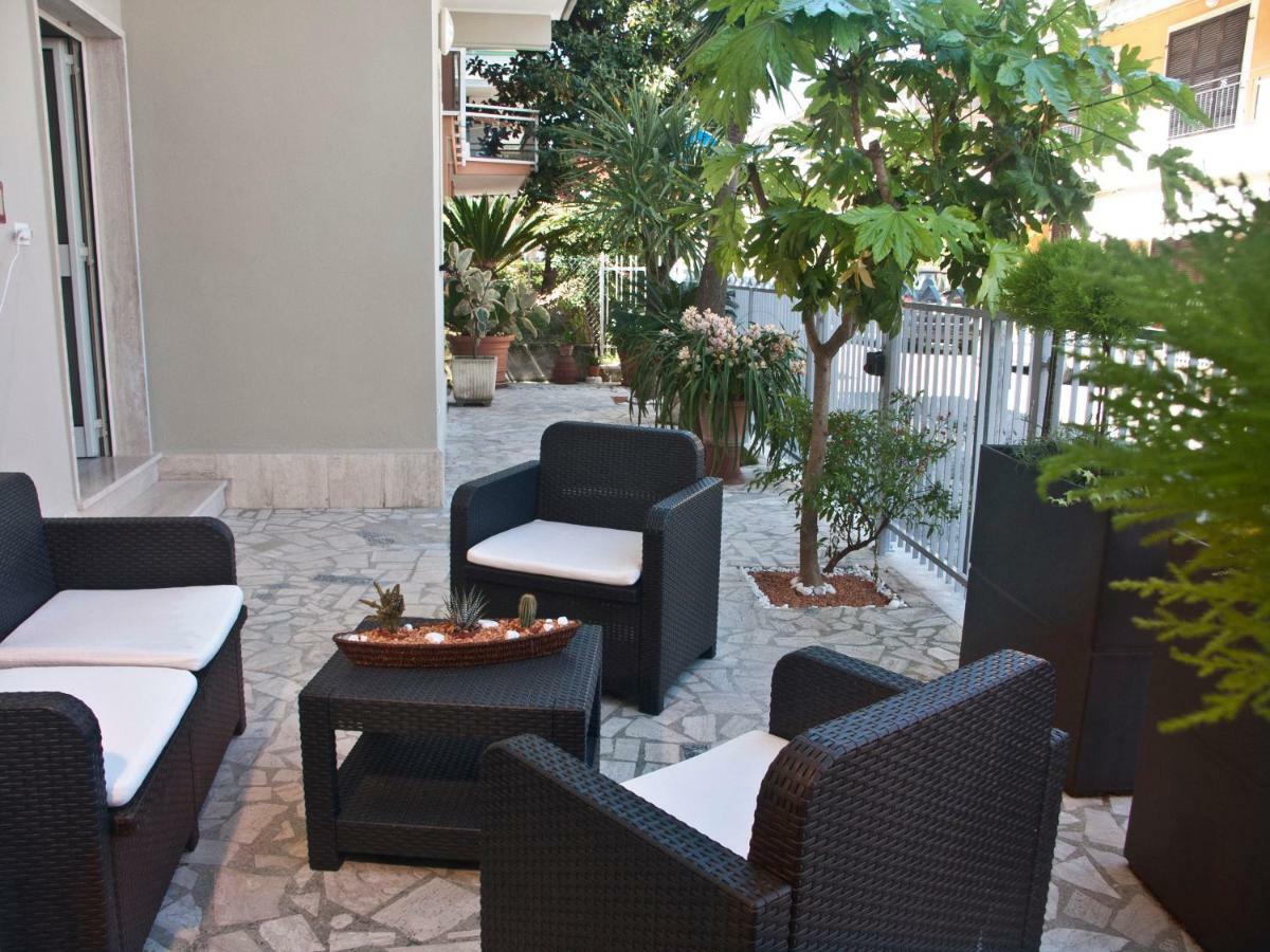 Alba D'Abruzzo Bed&Breakfast Alba Adriatica Exterior foto
